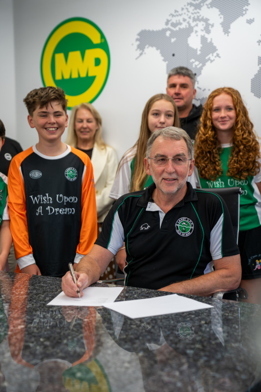 contract signing